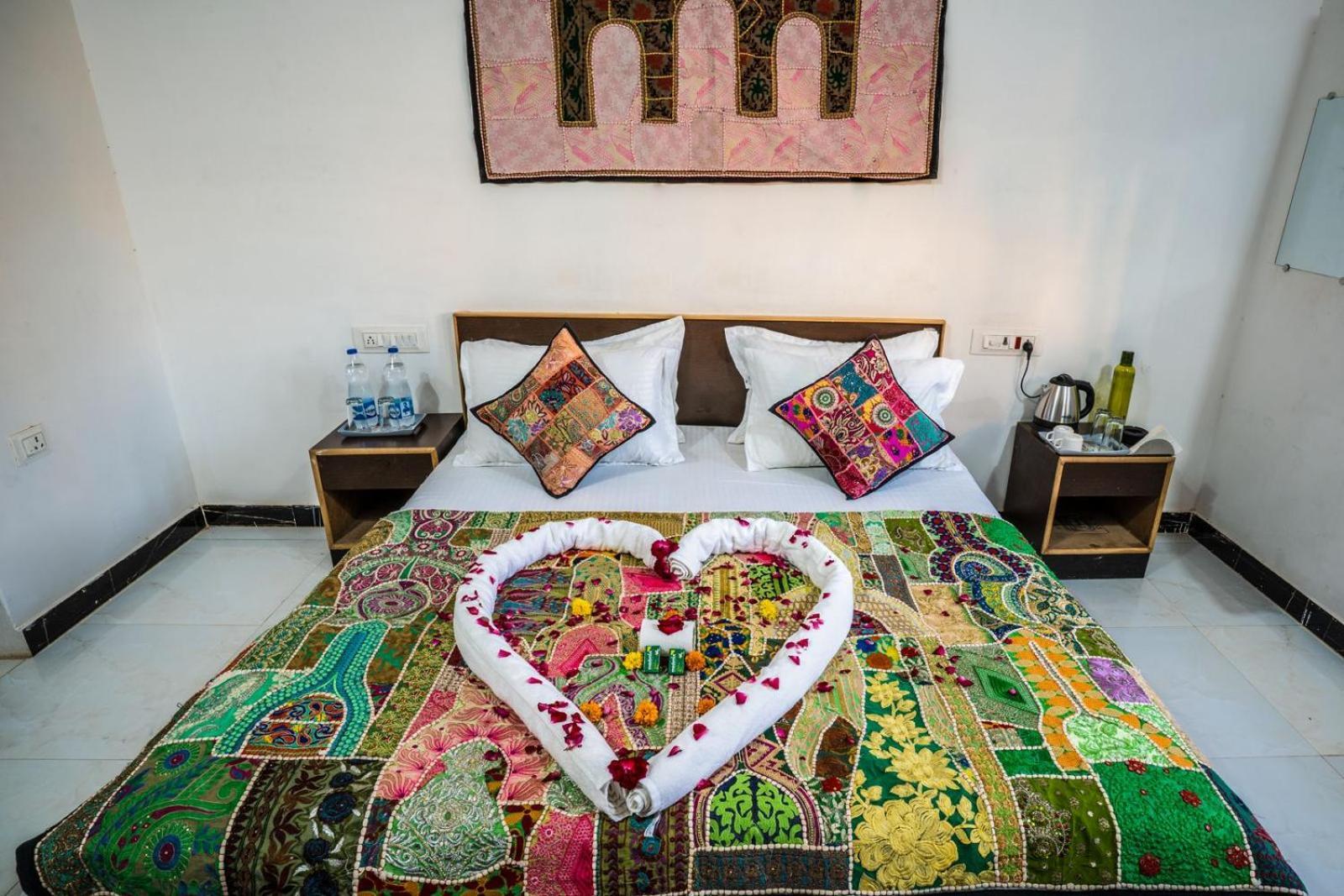 Rose Merry Guesthouse بيكانير المظهر الخارجي الصورة