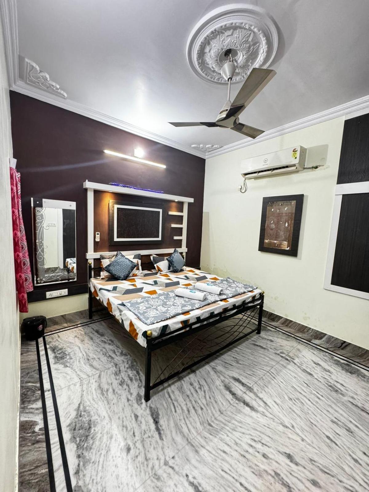 Rose Merry Guesthouse بيكانير المظهر الخارجي الصورة