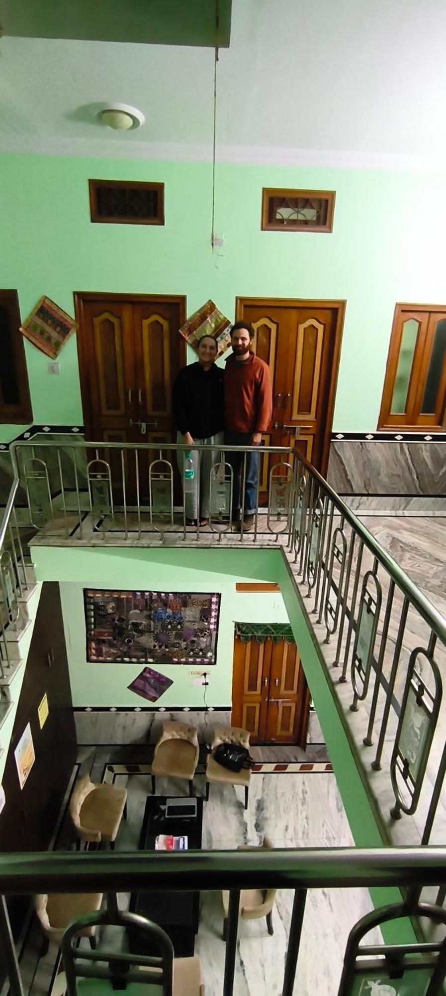 Rose Merry Guesthouse بيكانير المظهر الخارجي الصورة
